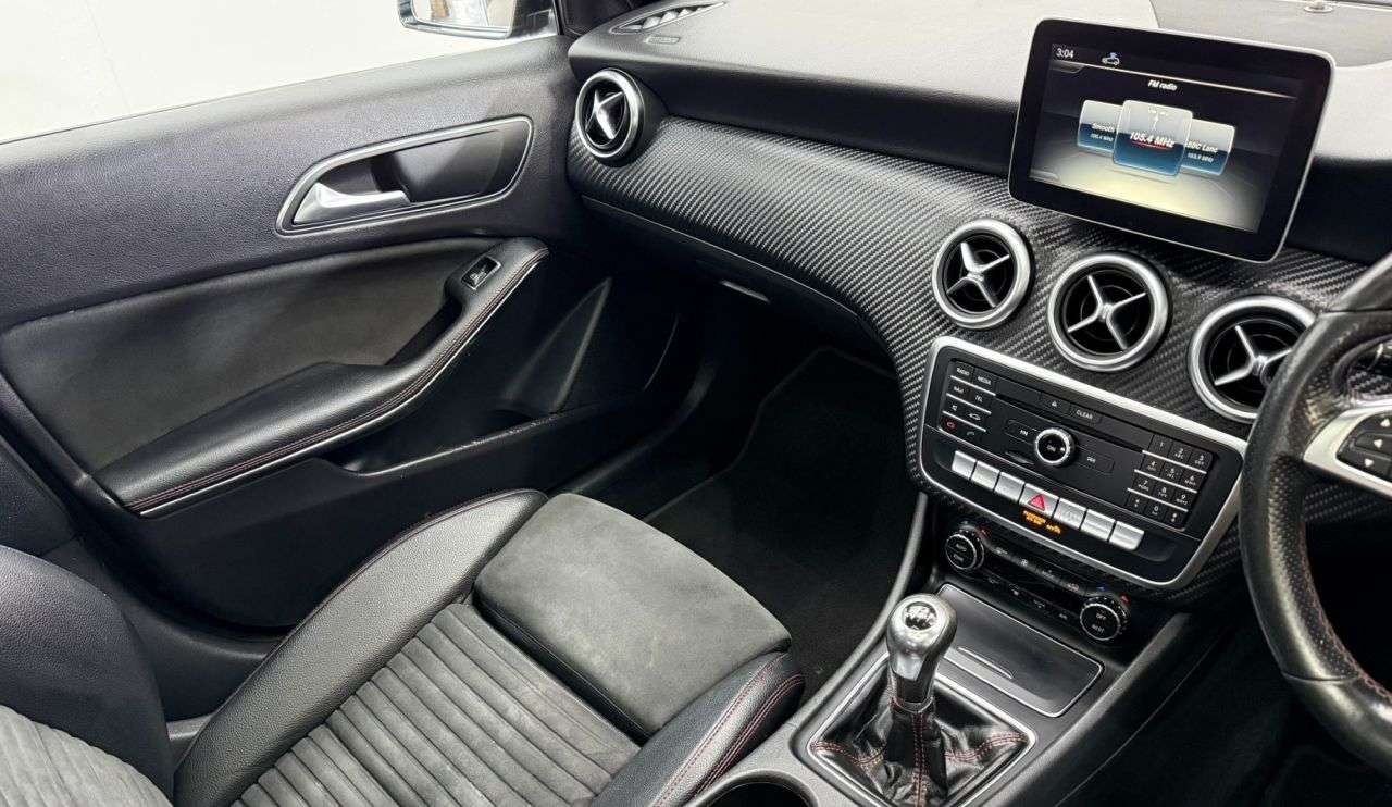 2017 MERCEDES A-CLASS 2017 MERCEDES A-CLASS