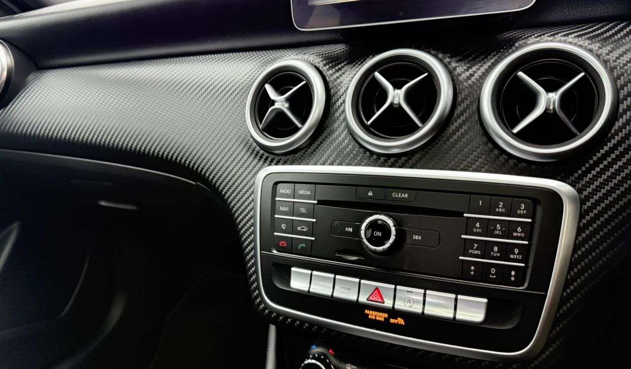 2017 MERCEDES A-CLASS 2017 MERCEDES A-CLASS