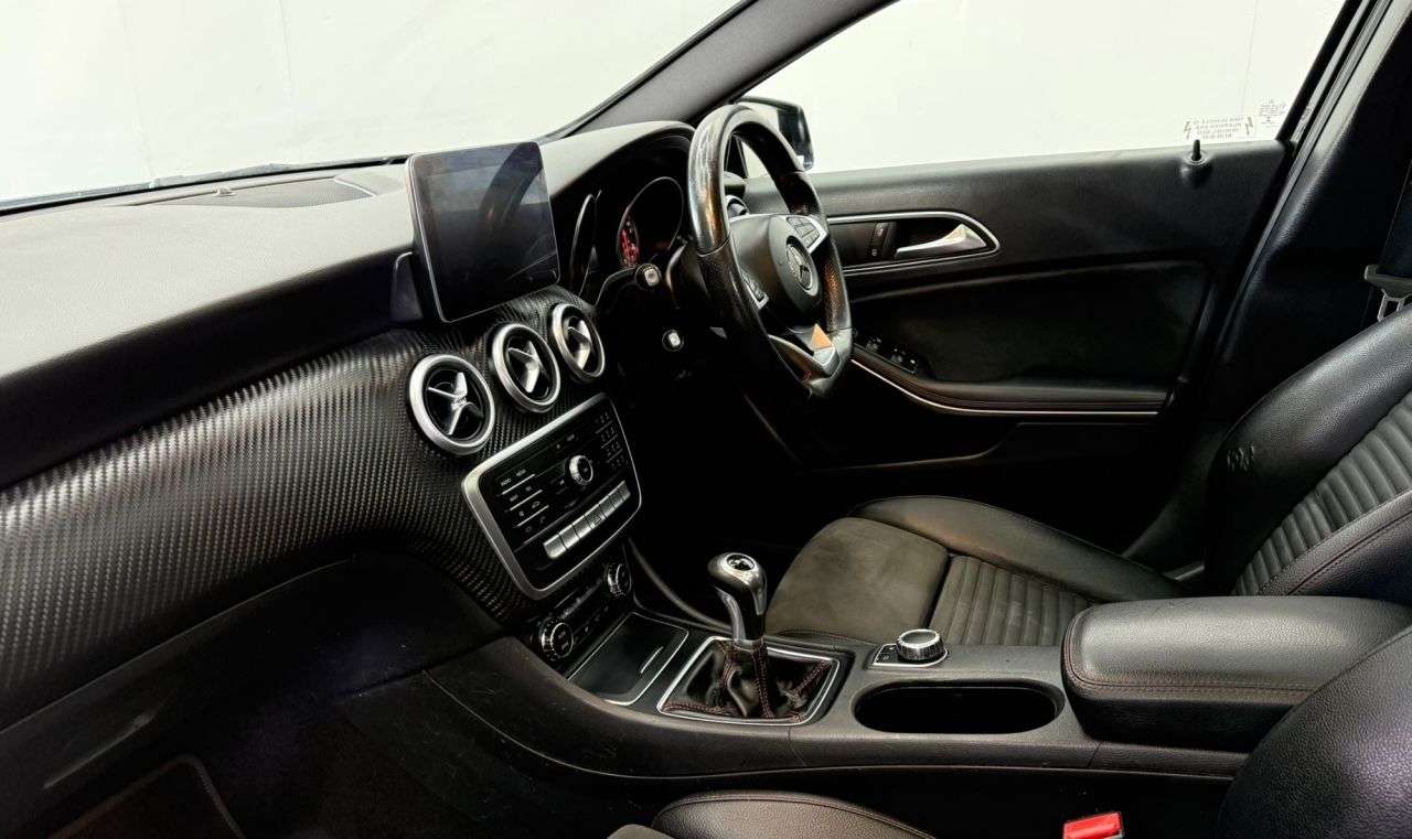 2017 MERCEDES A-CLASS 2017 MERCEDES A-CLASS