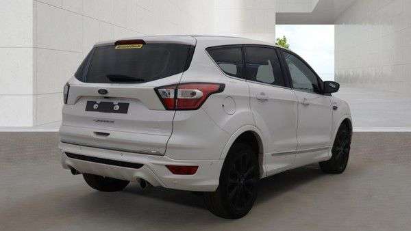 A 2018 FORD KUGA 2.0 TDCi Vignale SUV 5dr Diesel Powershift AWD Euro 6 (s/s) (180 ps) A 2018 FORD KUGA 2.0 TDCi Vignale SUV 5dr Diesel Powershift AWD Euro 6 (s/s) (180 ps)