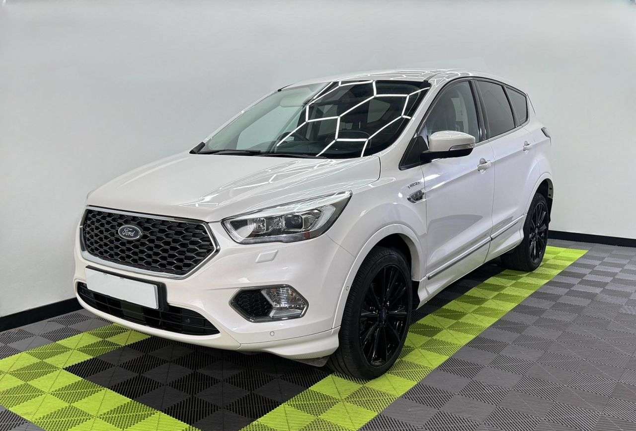 A 2018 FORD KUGA 2.0 TDCi Vignale SUV 5dr Diesel Powershift AWD Euro 6 (s/s) (180 ps) A 2018 FORD KUGA 2.0 TDCi Vignale SUV 5dr Diesel Powershift AWD Euro 6 (s/s) (180 ps)