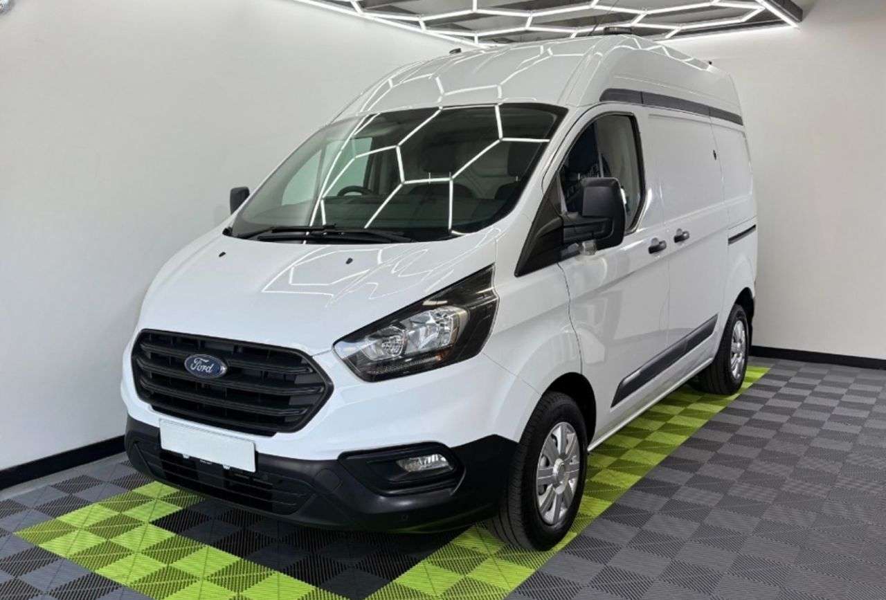 A 2020 FORD TRANSIT CUSTOM 2.0 300 EcoBlue Leader Panel Van 5dr Diesel Manual L1 H2 Euro 6 (s/s) (105 A 2020 FORD TRANSIT CUSTOM 2.0 300 EcoBlue Leader Panel Van 5dr Diesel Manual L1 H2 Euro 6 (s/s) (105