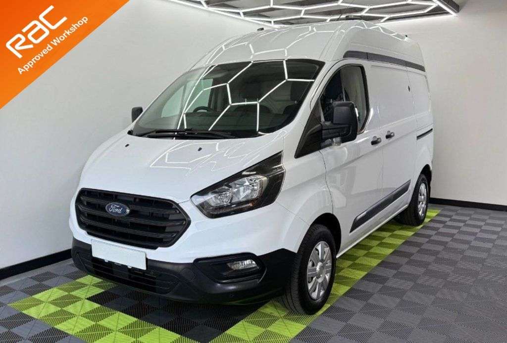 A 2020 FORD TRANSIT CUSTOM 2.0 300 EcoBlue Leader Panel Van 5dr Diesel Manual L1 H2 Euro 6 (s/s) (105 A 2020 FORD TRANSIT CUSTOM 2.0 300 EcoBlue Leader Panel Van 5dr Diesel Manual L1 H2 Euro 6 (s/s) (105