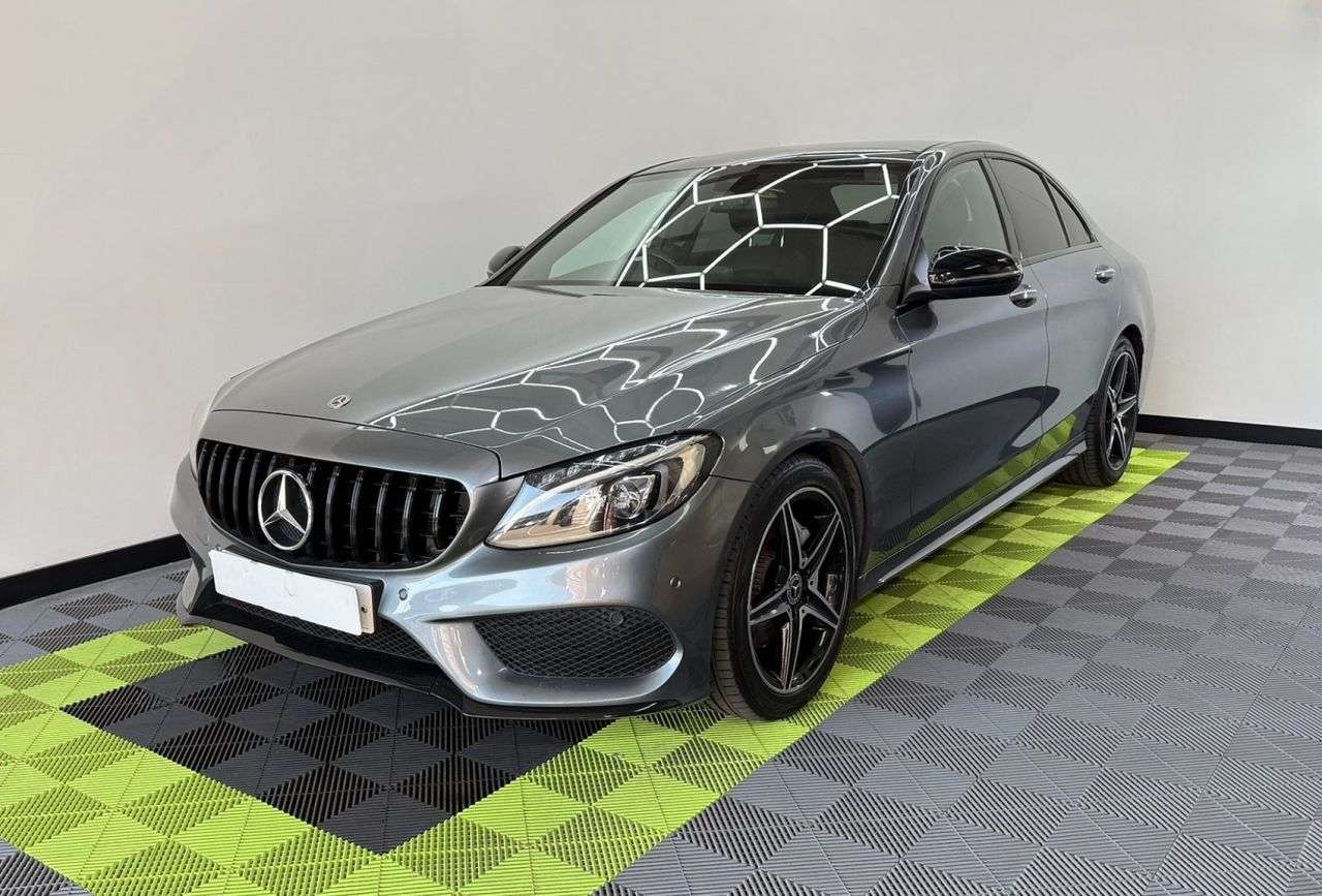 A 2018 MERCEDES-BENZ C CLASS 2.0 C200 AMG Line (Premium) Saloon 4dr Petrol G-Tronic+ Euro 6 (s/s) (184 p A 2018 MERCEDES-BENZ C CLASS 2.0 C200 AMG Line (Premium) Saloon 4dr Petrol G-Tronic+ Euro 6 (s/s) (184 p