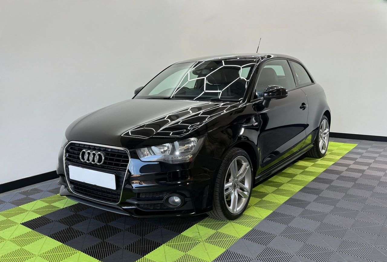 A 2012 AUDI A1 1.6 TDI S line Hatchback 3dr Diesel Manual Euro 5 (s/s) (105 ps) A 2012 AUDI A1 1.6 TDI S line Hatchback 3dr Diesel Manual Euro 5 (s/s) (105 ps)