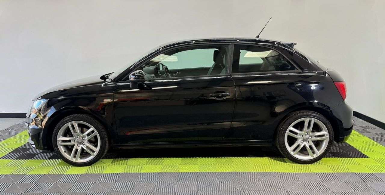 2012 AUDI A1 2012 AUDI A1