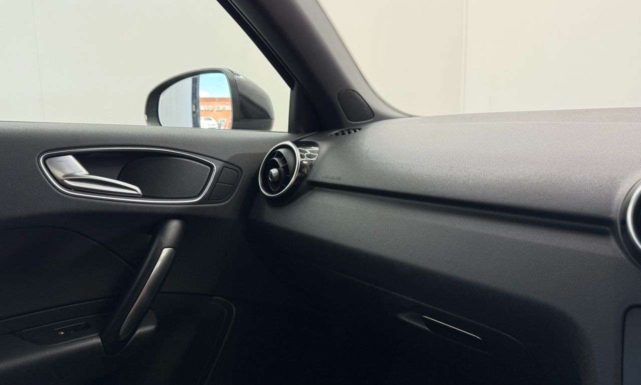 2012 AUDI A1 2012 AUDI A1