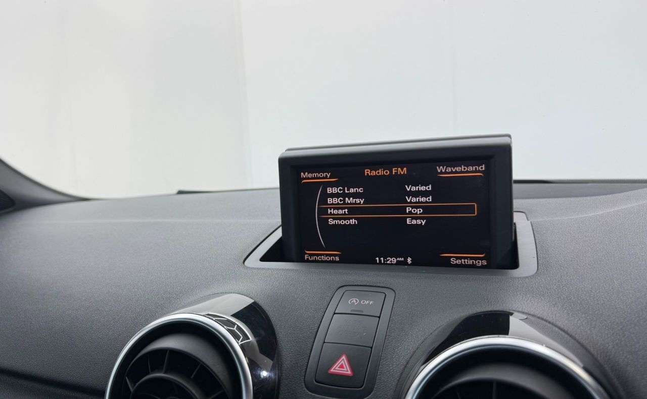 2012 AUDI A1 2012 AUDI A1