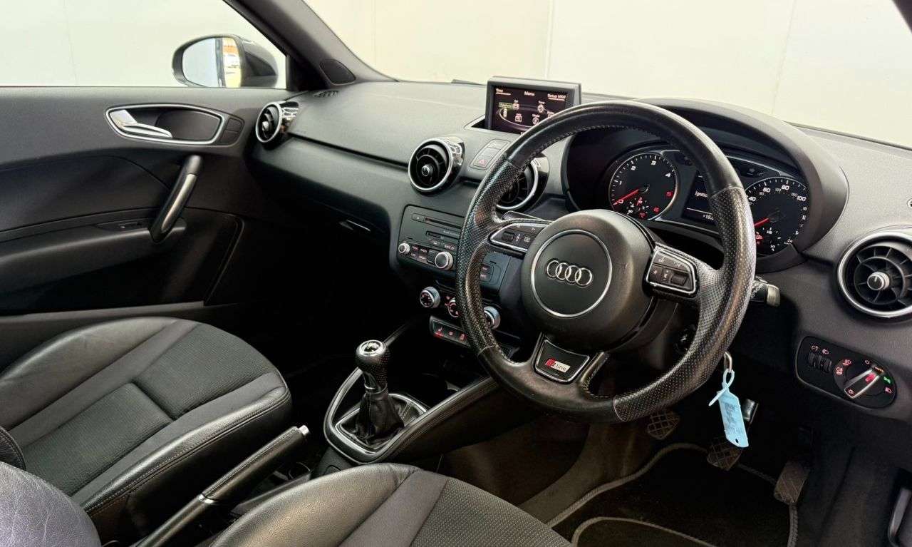 2012 AUDI A1 2012 AUDI A1