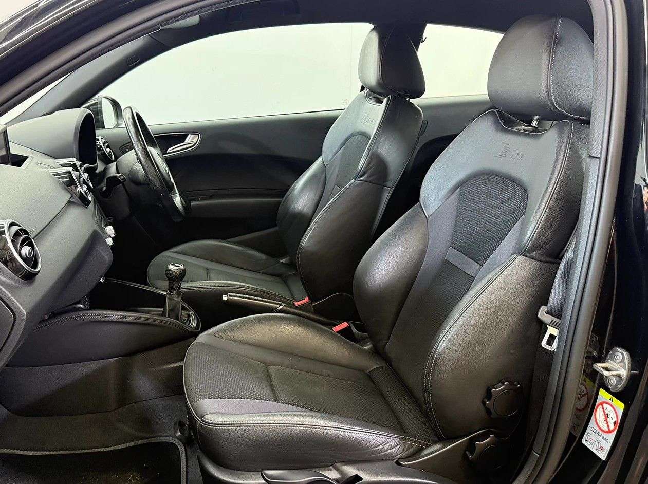 2012 AUDI A1 2012 AUDI A1