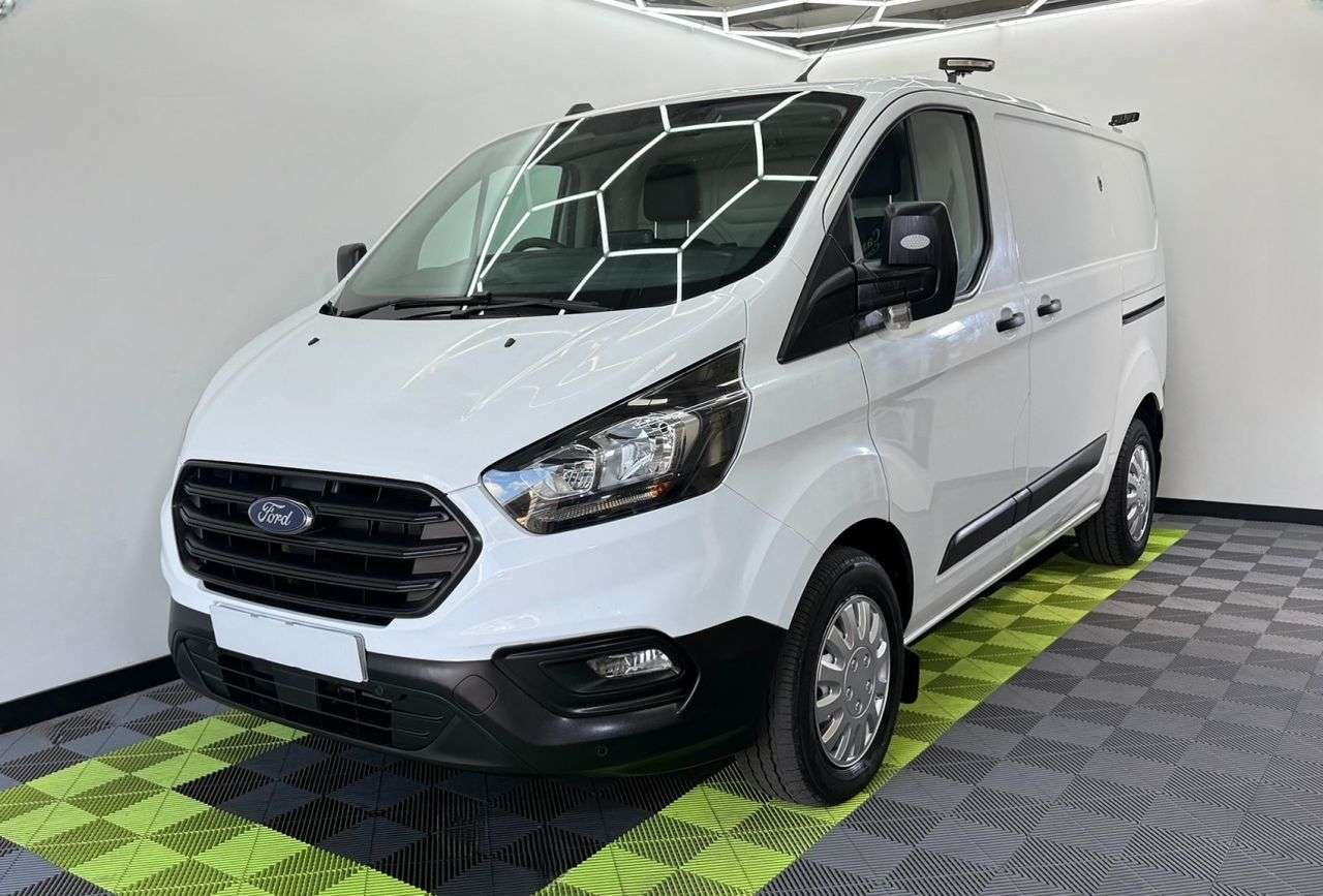 A 2021 FORD TRANSIT CUSTOM 2.0 320 EcoBlue Leader Panel Van 5dr Diesel Manual L1 H1 Euro 6 (s/s) (105 A 2021 FORD TRANSIT CUSTOM 2.0 320 EcoBlue Leader Panel Van 5dr Diesel Manual L1 H1 Euro 6 (s/s) (105