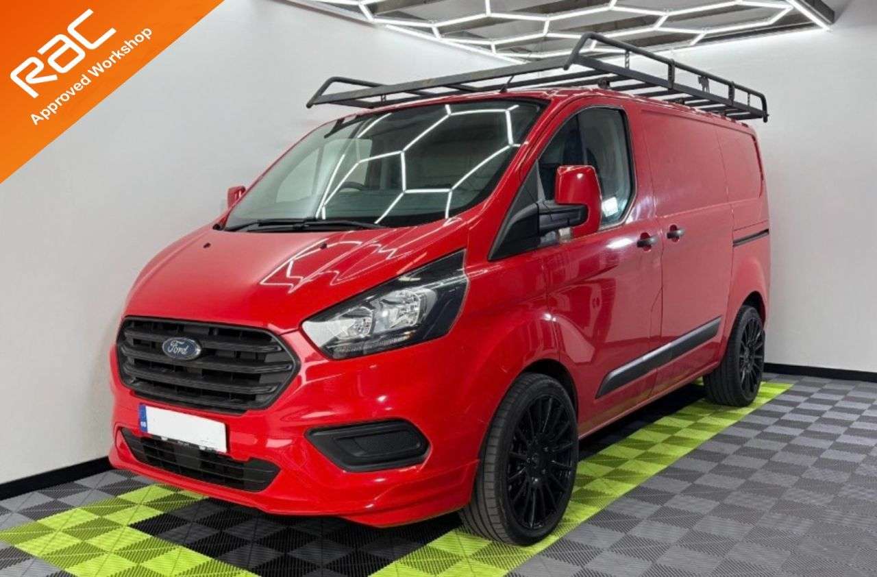 A 2019 FORD TRANSIT CUSTOM 2.0 280 EcoBlue Panel Van 5dr Diesel Manual L1 H1 Euro 6 (105 ps) A 2019 FORD TRANSIT CUSTOM 2.0 280 EcoBlue Panel Van 5dr Diesel Manual L1 H1 Euro 6 (105 ps)