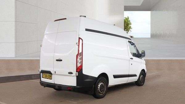 A 2020 FORD TRANSIT CUSTOM 2.0 300 EcoBlue Leader Panel Van 5dr Diesel Manual L1 H2 Euro 6 (s/s) (105 A 2020 FORD TRANSIT CUSTOM 2.0 300 EcoBlue Leader Panel Van 5dr Diesel Manual L1 H2 Euro 6 (s/s) (105