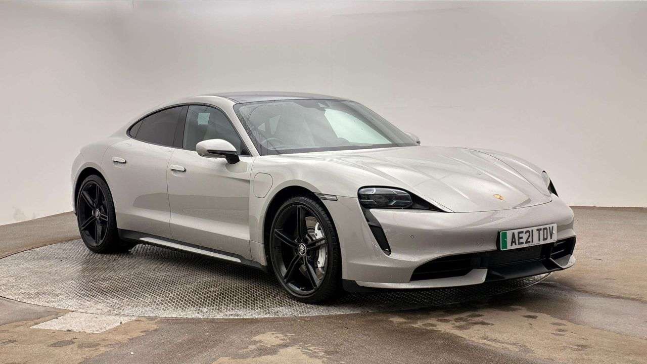 A 2021 PORSCHE TAYCAN Performance Plus 93.4kWh Turbo Saloon 4dr Electric Auto 4WD (680 ps) A 2021 PORSCHE TAYCAN Performance Plus 93.4kWh Turbo Saloon 4dr Electric Auto 4WD (680 ps)