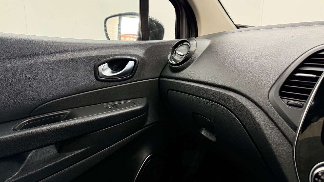 2018 RENAULT CAPTUR 2018 RENAULT CAPTUR