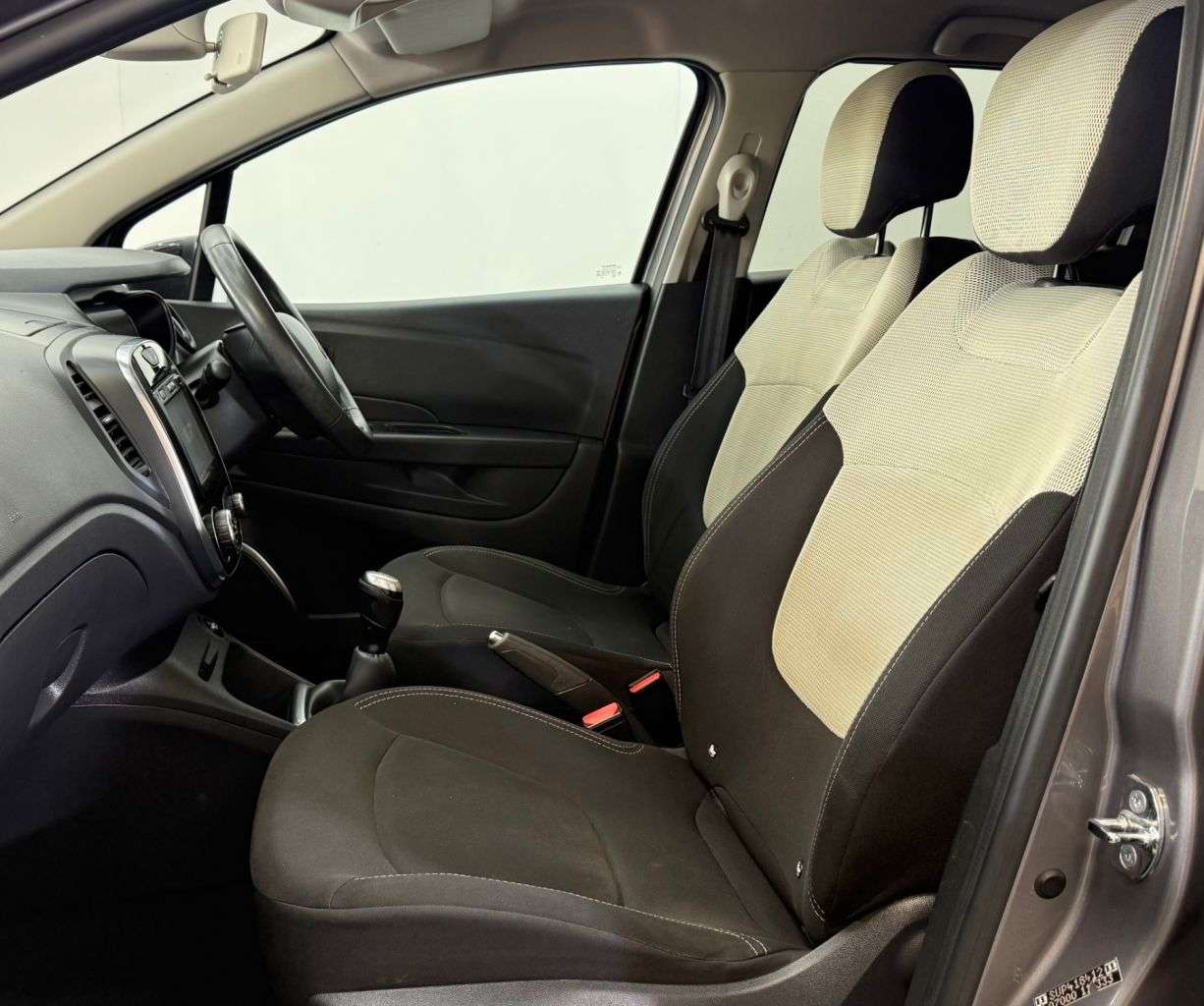 2018 RENAULT CAPTUR 2018 RENAULT CAPTUR