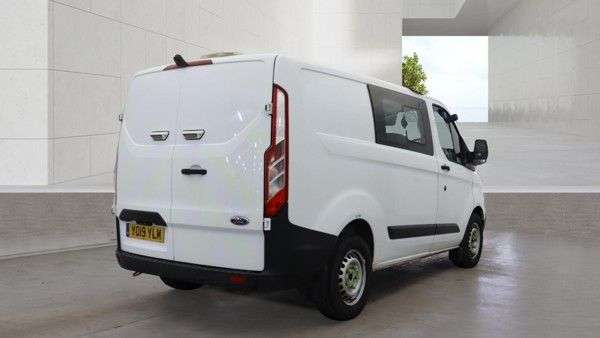 A 2019 FORD TRANSIT CUSTOM 2.0 320 EcoBlue Crew Van Double Cab 5dr Diesel Manual L1 H1 Euro 6 (6 Seat) A 2019 FORD TRANSIT CUSTOM 2.0 320 EcoBlue Crew Van Double Cab 5dr Diesel Manual L1 H1 Euro 6 (6 Seat)