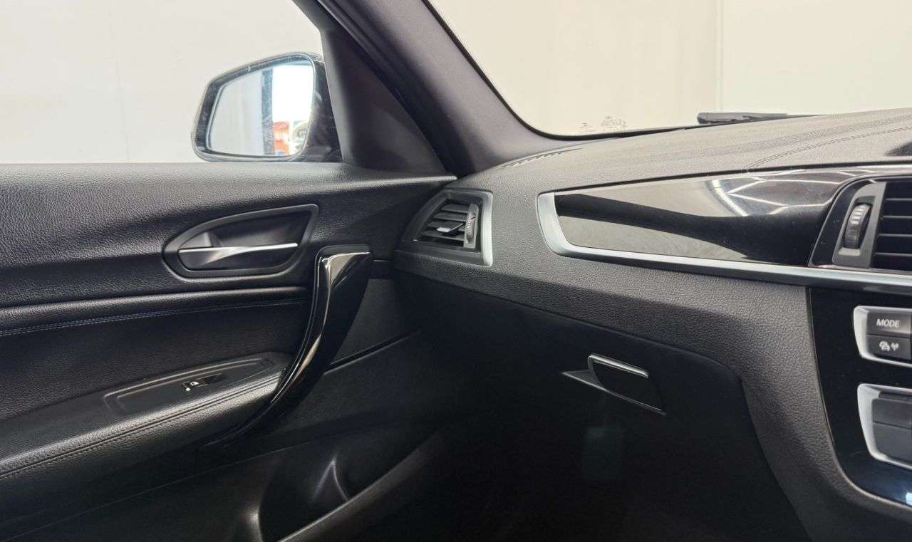 2018 BMW 1 SERIES 2018 BMW 1 SERIES