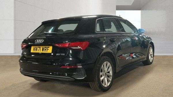 A 2021 AUDI A3 2.0 TDI 30 Technik Sportback 5dr Diesel Manual Euro 6 (s/s) (116 ps) A 2021 AUDI A3 2.0 TDI 30 Technik Sportback 5dr Diesel Manual Euro 6 (s/s) (116 ps)