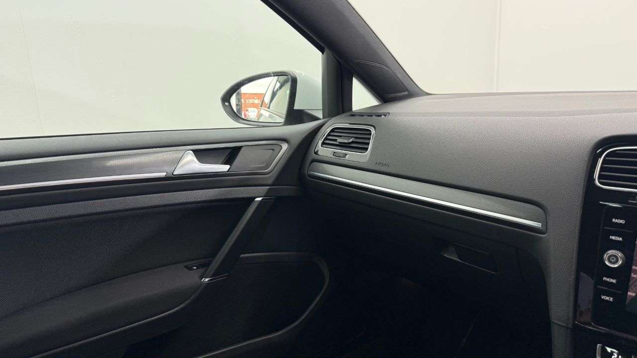 2018 VOLKSWAGEN GOLF 2018 VOLKSWAGEN GOLF