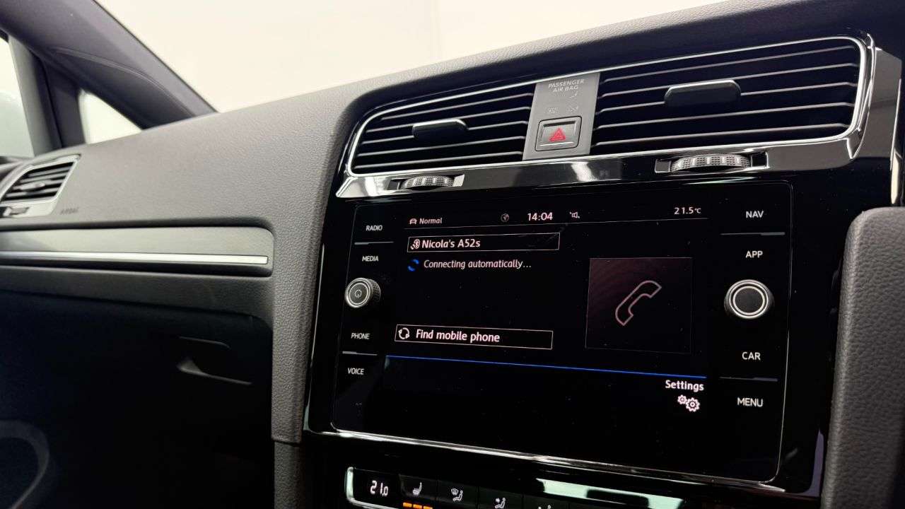 2018 VOLKSWAGEN GOLF 2018 VOLKSWAGEN GOLF