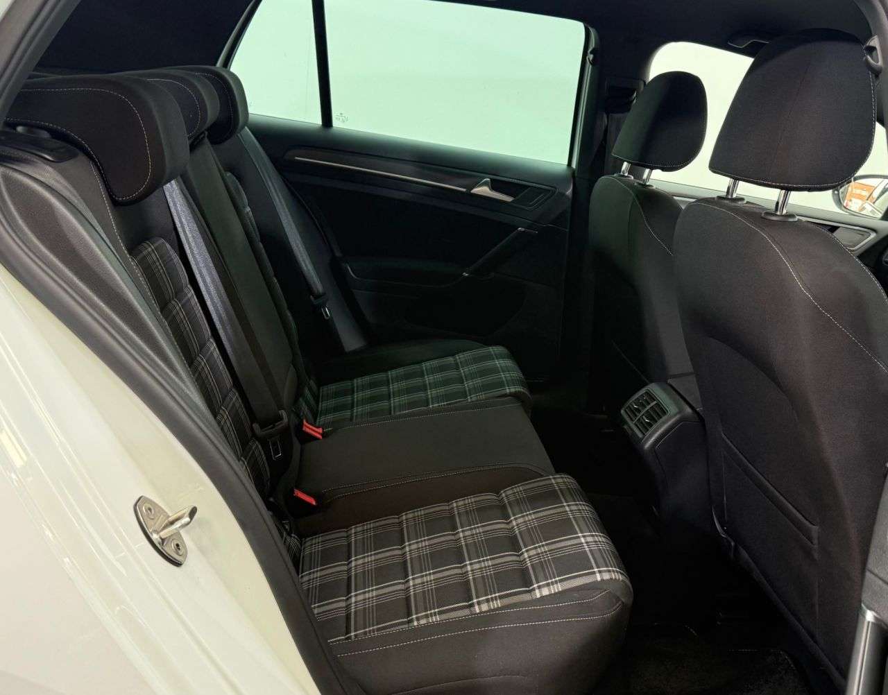 2018 VOLKSWAGEN GOLF 2018 VOLKSWAGEN GOLF