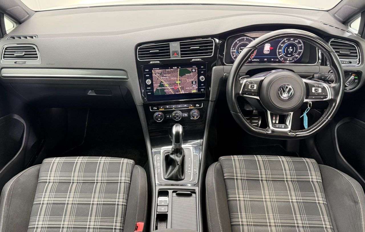 2018 VOLKSWAGEN GOLF 2018 VOLKSWAGEN GOLF