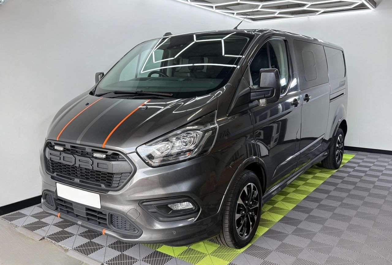 A 2021 FORD TRANSIT CUSTOM 2.0 320 EcoBlue Sport Crew Van Double Cab 5dr Diesel Manual L2 H1 Euro 6 (s A 2021 FORD TRANSIT CUSTOM 2.0 320 EcoBlue Sport Crew Van Double Cab 5dr Diesel Manual L2 H1 Euro 6 (s