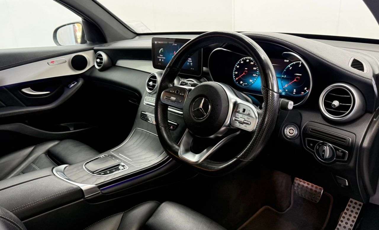 2021 MERCEDES-BENZ GLC 2021 MERCEDES-BENZ GLC