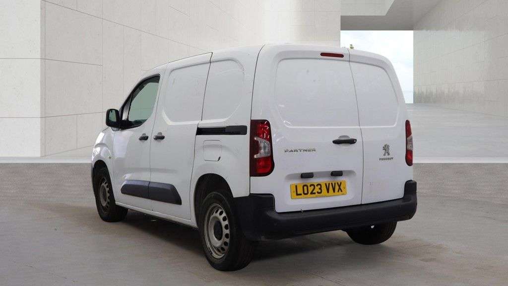 A 2023 PEUGEOT PARTNER 1.5 BlueHDi 1000 Professional Premium + Standard Panel Van 5dr Diesel Manua A 2023 PEUGEOT PARTNER 1.5 BlueHDi 1000 Professional Premium + Standard Panel Van 5dr Diesel Manua