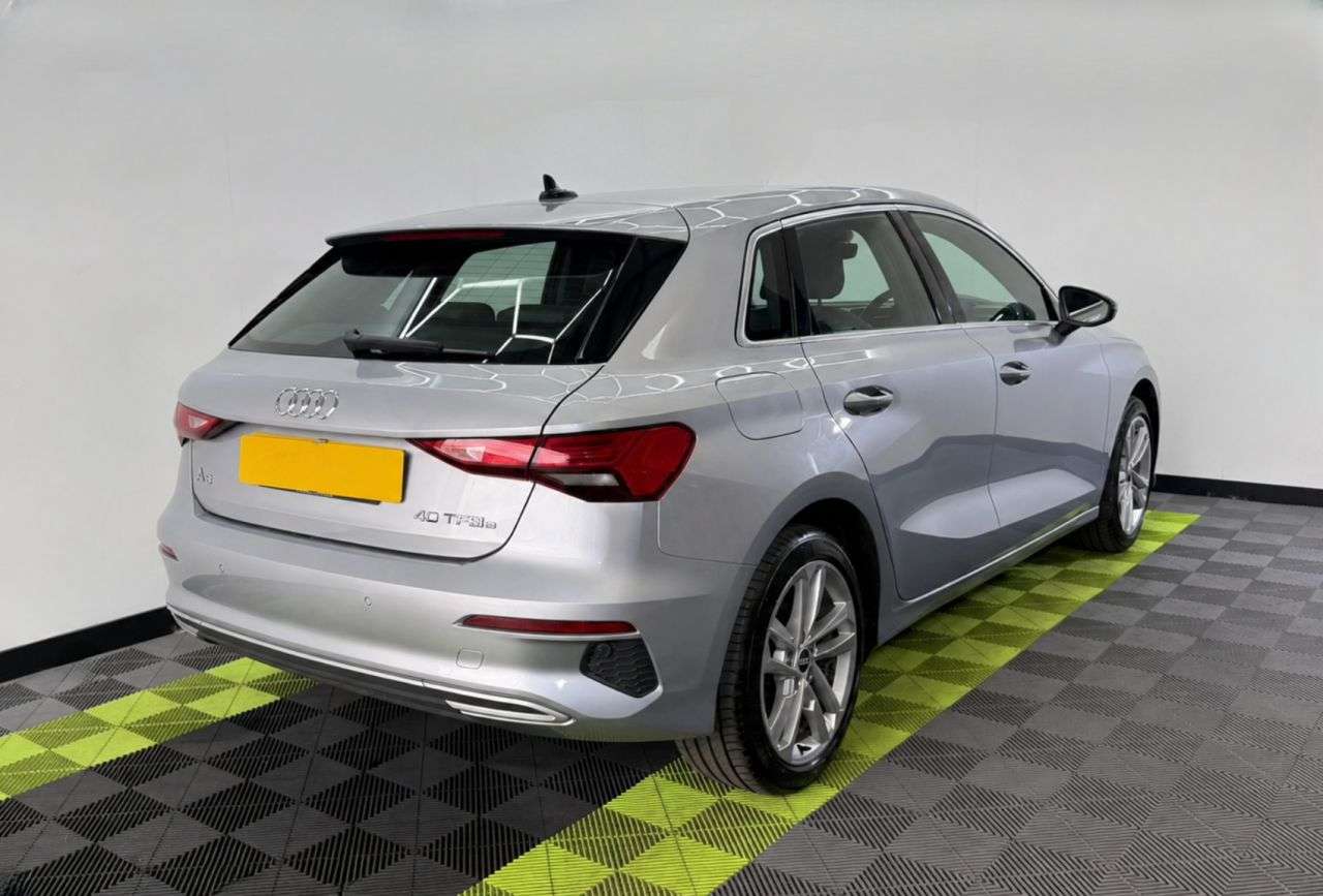 A 2021 AUDI A3 1.4 TFSIe 40 Sport Sportback 5dr Petrol Plug-in Hybrid S Tronic Euro 6 (s/s A 2021 AUDI A3 1.4 TFSIe 40 Sport Sportback 5dr Petrol Plug-in Hybrid S Tronic Euro 6 (s/s