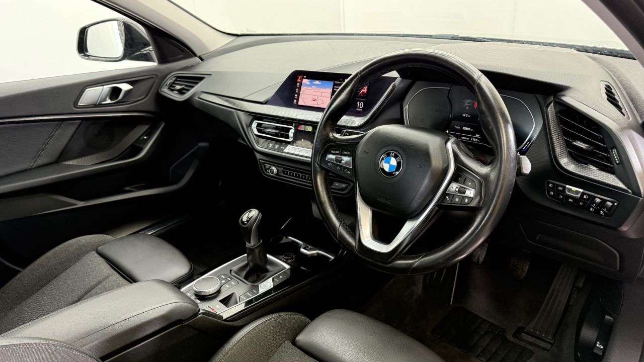 2021 BMW 1 SERIES 2021 BMW 1 SERIES