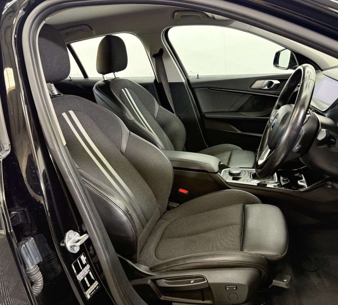 2021 BMW 1 SERIES 2021 BMW 1 SERIES