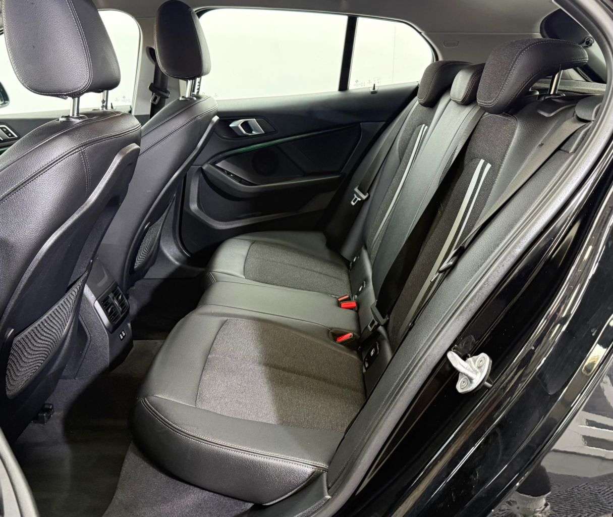 2021 BMW 1 SERIES 2021 BMW 1 SERIES