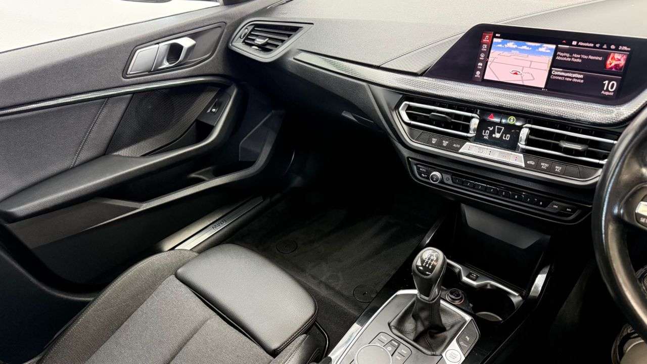 2021 BMW 1 SERIES 2021 BMW 1 SERIES