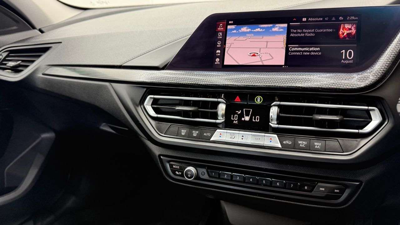 2021 BMW 1 SERIES 2021 BMW 1 SERIES