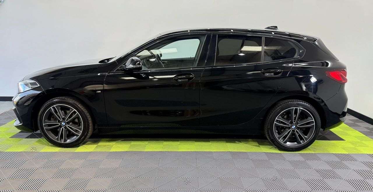 2021 BMW 1 SERIES 2021 BMW 1 SERIES