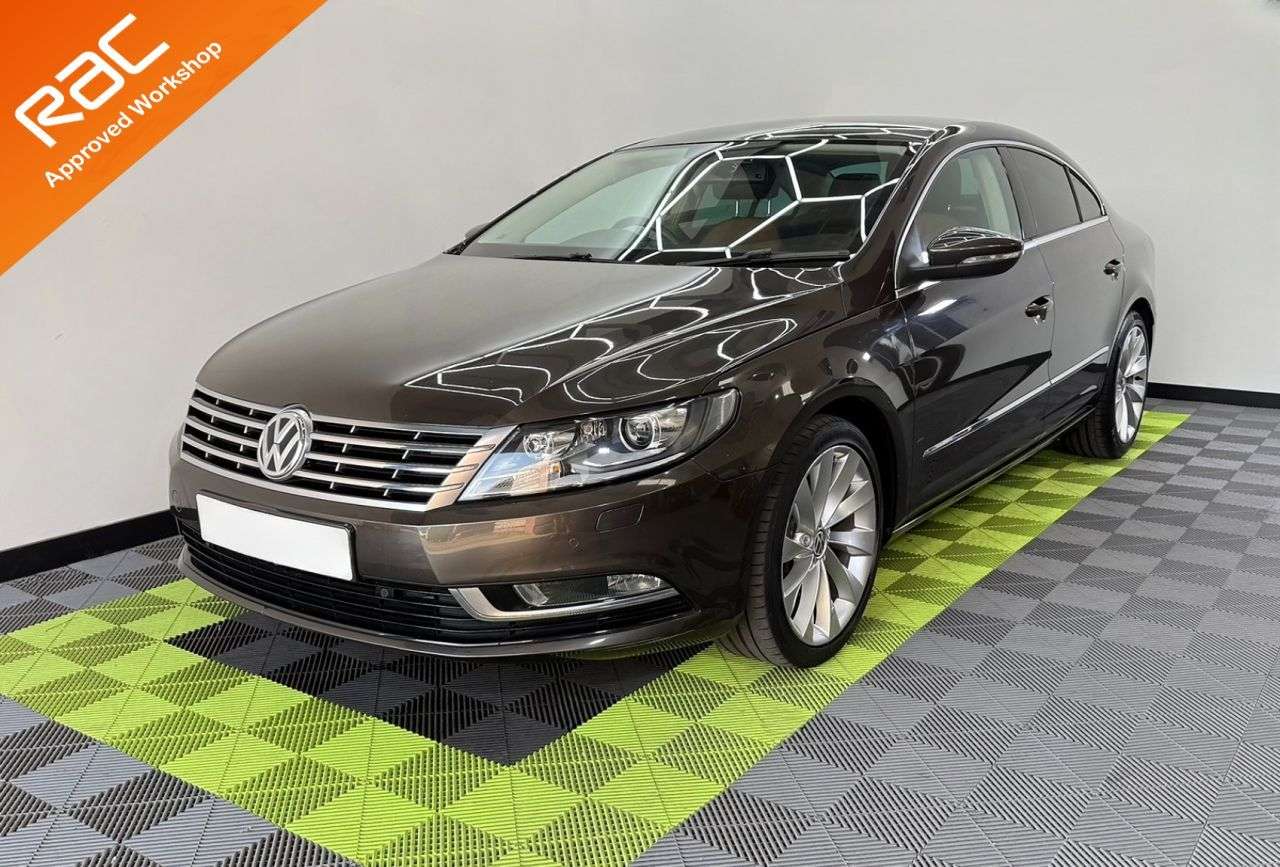 A 2012 VOLKSWAGEN CC 2.0 TDI BlueMotion Tech GT Saloon 4dr Diesel Manual Euro 5 (s/s) (140 ps) A 2012 VOLKSWAGEN CC 2.0 TDI BlueMotion Tech GT Saloon 4dr Diesel Manual Euro 5 (s/s) (140 ps)