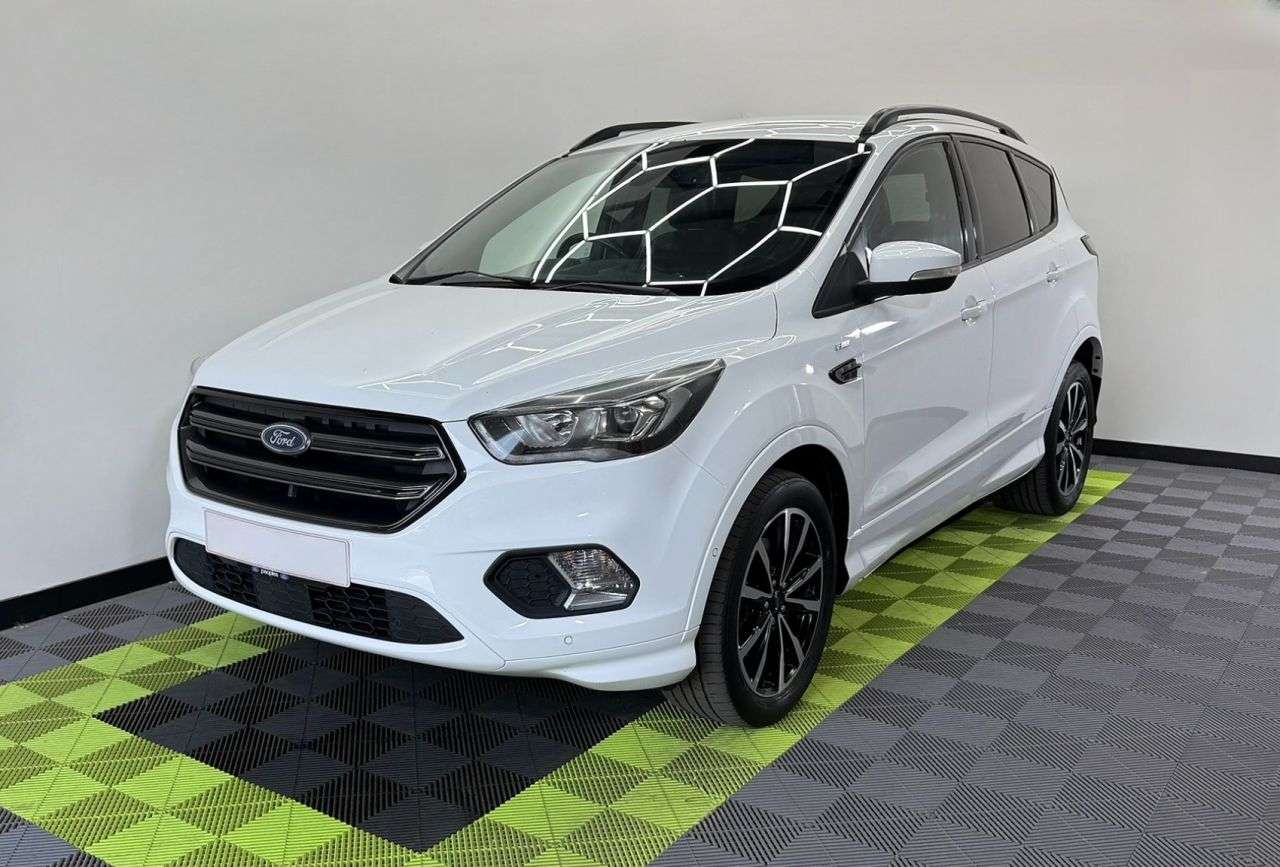 A 2017 FORD KUGA ST-LINE TDCI A 2017 FORD KUGA ST-LINE TDCI