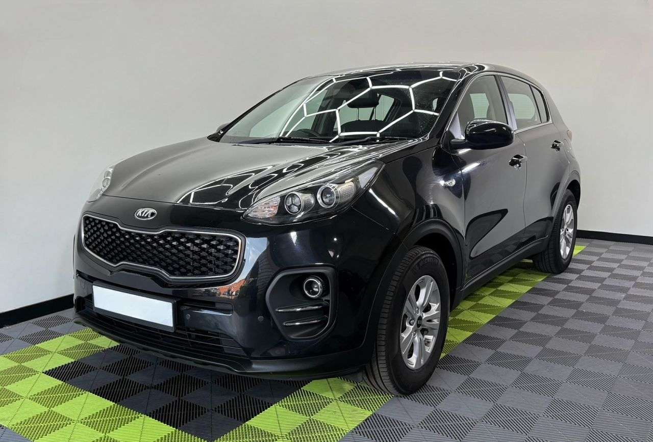 A 2017 KIA SPORTAGE 1.7 CRDi 1 SUV 5dr Diesel Manual Euro 6 (s/s) (114 bhp) A 2017 KIA SPORTAGE 1.7 CRDi 1 SUV 5dr Diesel Manual Euro 6 (s/s) (114 bhp)