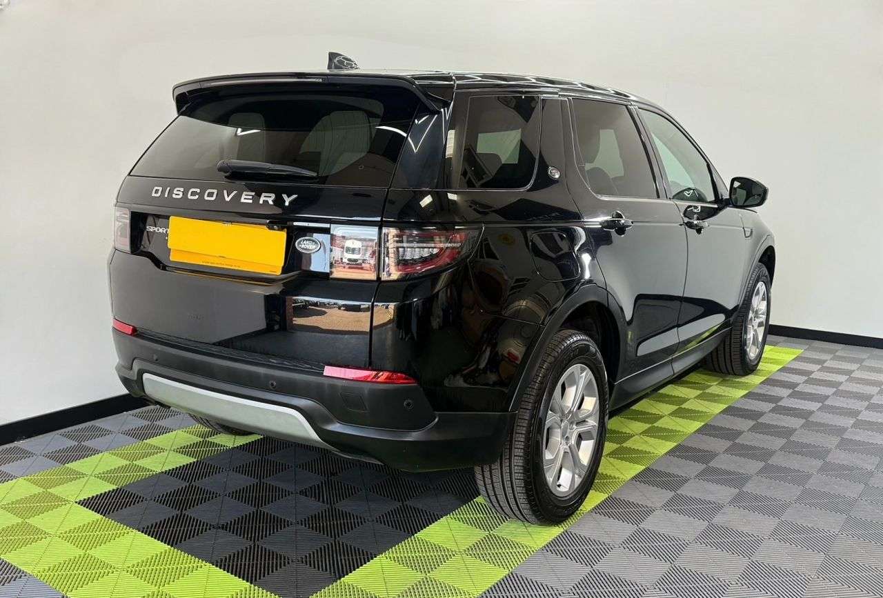 A 2019 LAND ROVER DISCOVERY SPORT 2.0 D150 MHEV S SUV 5dr Diesel Auto 4WD Euro 6 (s/s) (150 ps) A 2019 LAND ROVER DISCOVERY SPORT 2.0 D150 MHEV S SUV 5dr Diesel Auto 4WD Euro 6 (s/s) (150 ps)