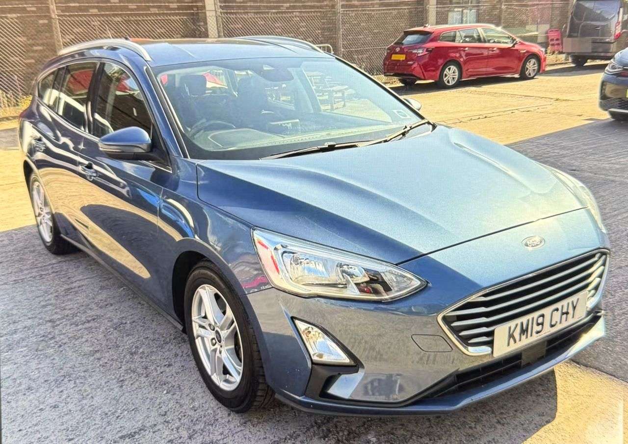 A 2019 FORD FOCUS 1.5 EcoBlue Zetec Estate 5dr Diesel Manual Euro 6 (s/s) (95 ps) A 2019 FORD FOCUS 1.5 EcoBlue Zetec Estate 5dr Diesel Manual Euro 6 (s/s) (95 ps)