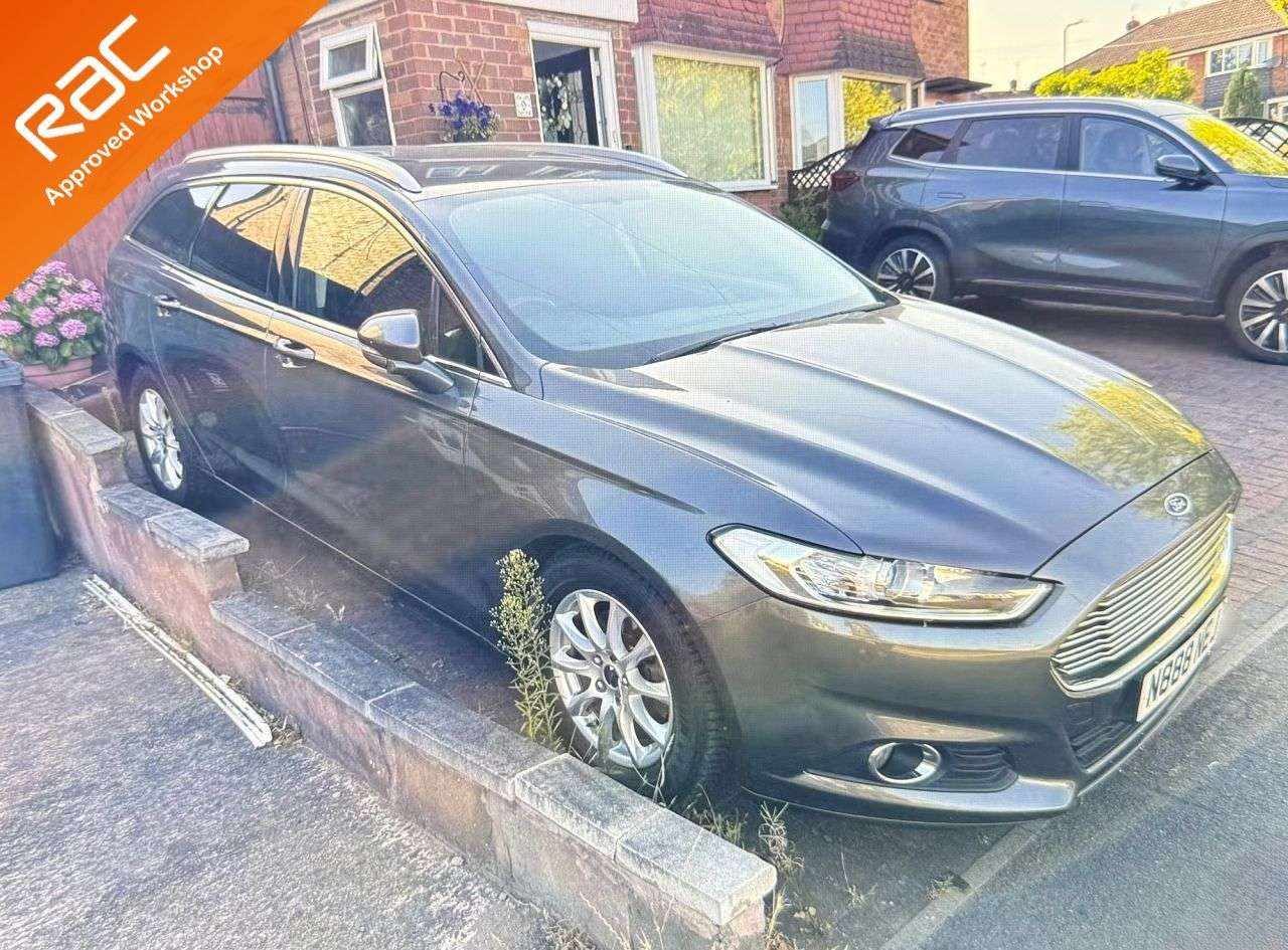 A 2015 FORD MONDEO 2.0 TDCi ECOnetic Zetec Estate 5dr Diesel Manual Euro 6 (s/s) (150 ps) A 2015 FORD MONDEO 2.0 TDCi ECOnetic Zetec Estate 5dr Diesel Manual Euro 6 (s/s) (150 ps)