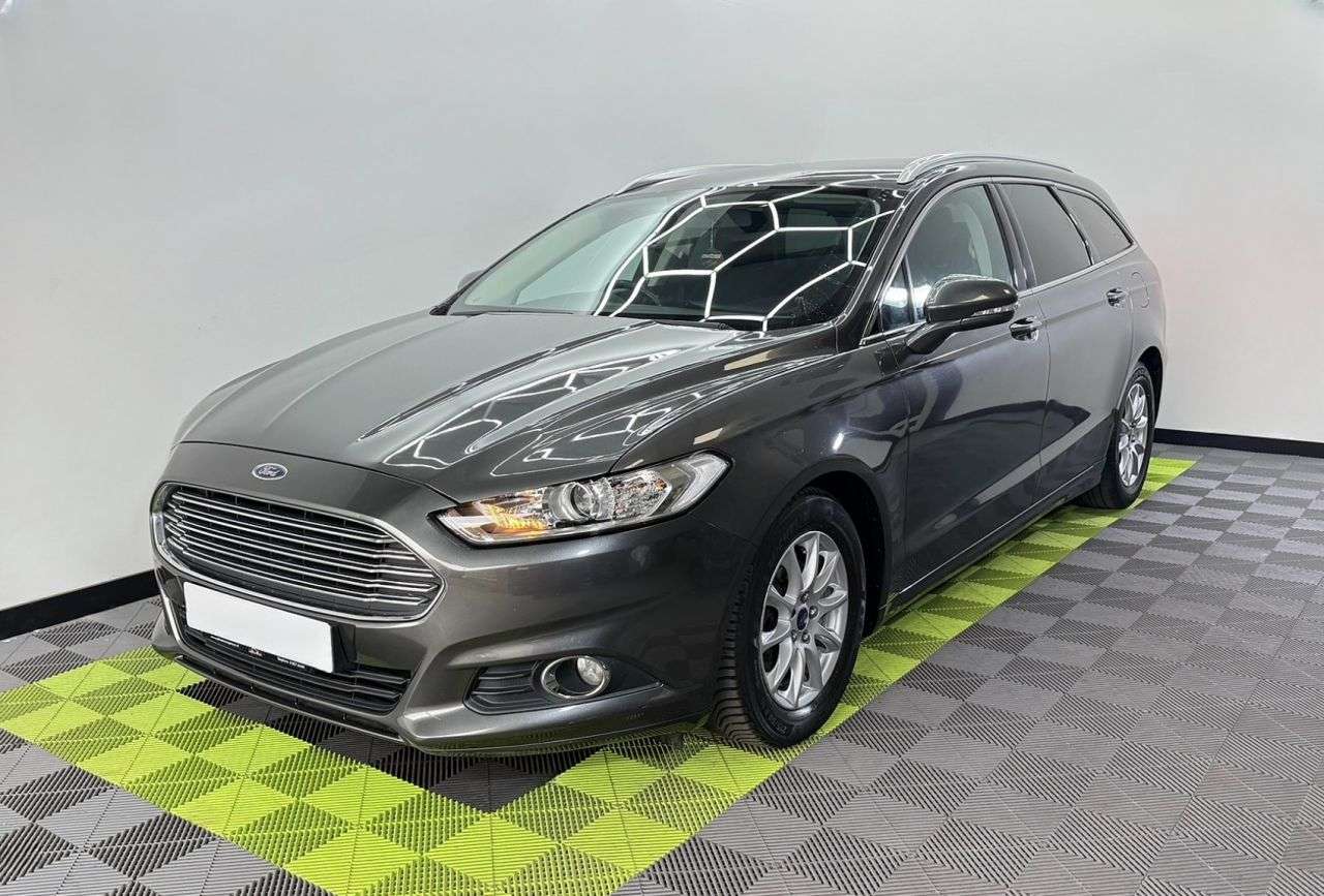 A 2015 FORD MONDEO 2.0 TDCi ECOnetic Zetec Estate 5dr Diesel Manual Euro 6 (s/s) (150 ps) A 2015 FORD MONDEO 2.0 TDCi ECOnetic Zetec Estate 5dr Diesel Manual Euro 6 (s/s) (150 ps)