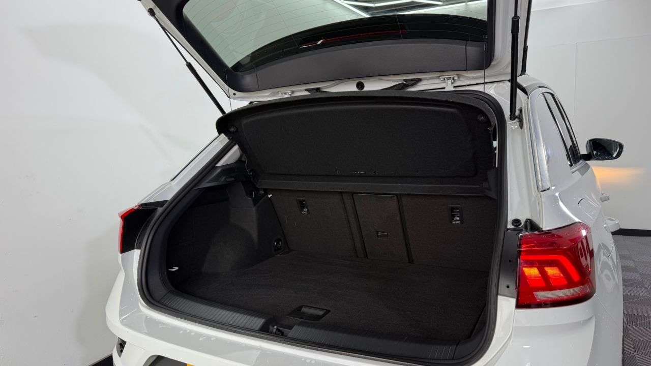 2019 VOLKSWAGEN T-ROC 2019 VOLKSWAGEN T-ROC