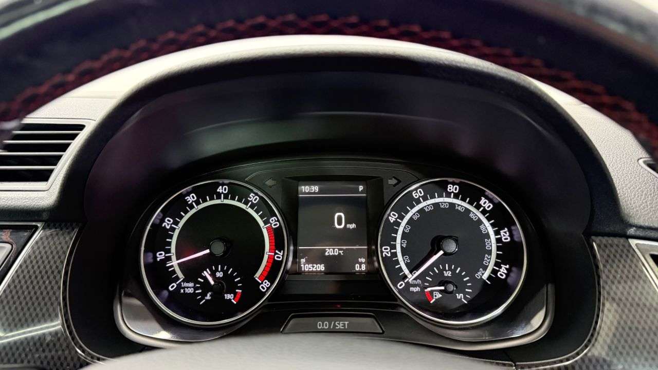 2017 SKODA FABIA 2017 SKODA FABIA
