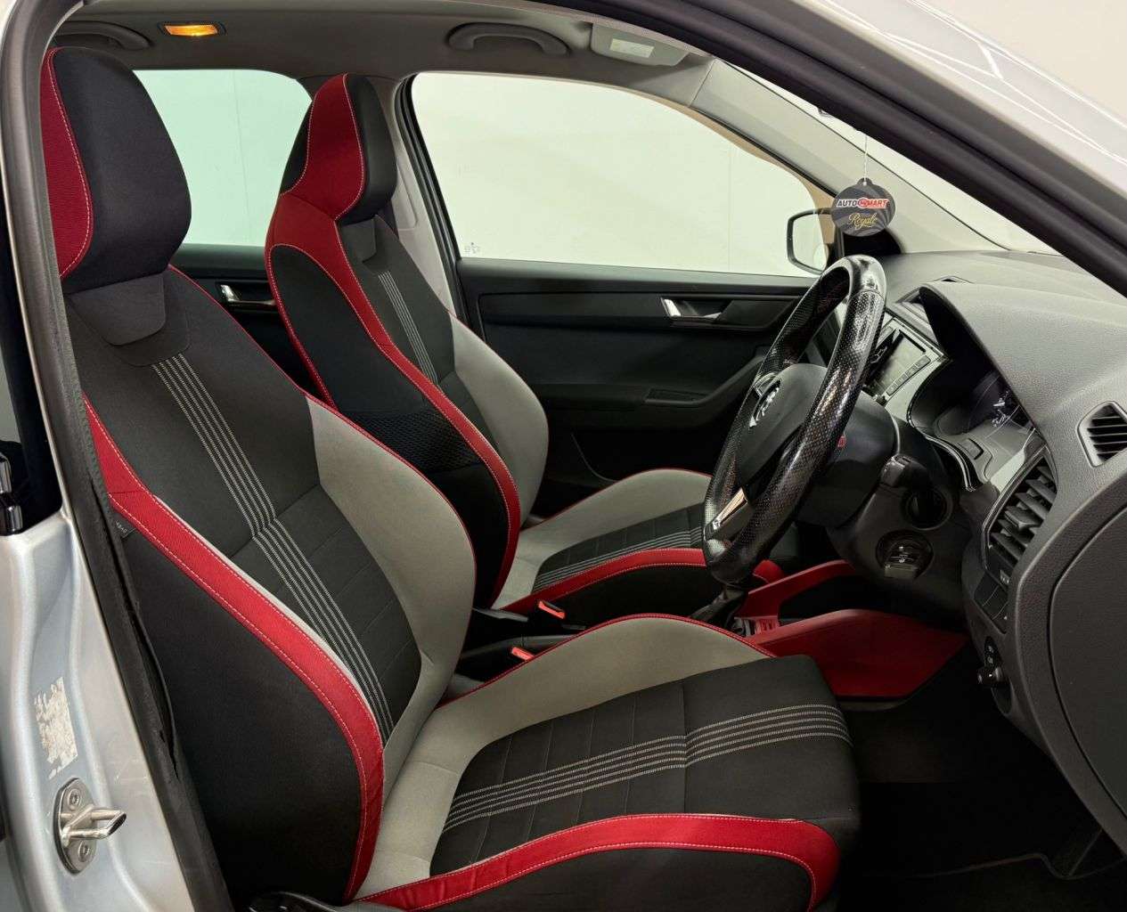 2017 SKODA FABIA 2017 SKODA FABIA