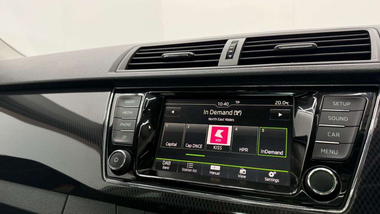 2017 SKODA FABIA 2017 SKODA FABIA