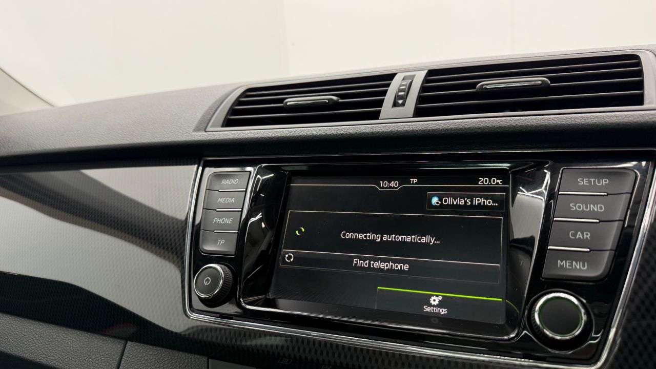 2017 SKODA FABIA 2017 SKODA FABIA