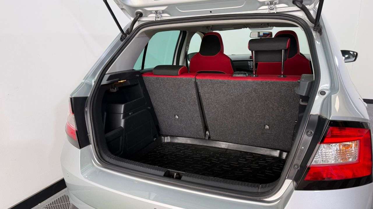 2017 SKODA FABIA 2017 SKODA FABIA